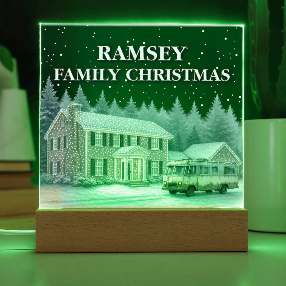 Personalized Family Christmas Vacation LED Light – Custom Holiday House Scene Acrylic Lamp Inspired by National Lampoon’s Christmas Vacation