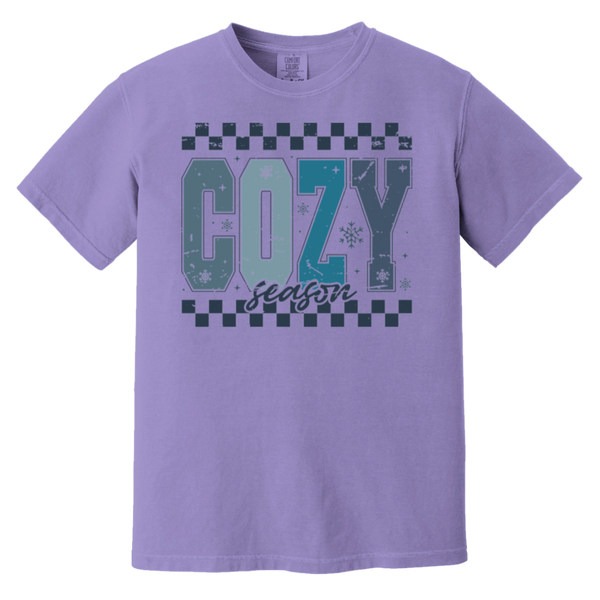 Cozy Season T-Shirt – Comfort Colors | Winter Style | Unisex Relaxed Fit Tee