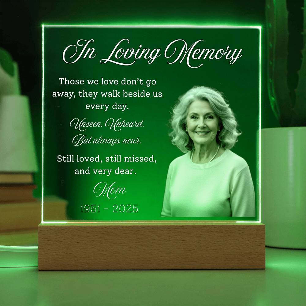Personalized Memorial Acrylic Light – In Loving Memory Gift, Custom Photo Remembrance Lamp, Bereavement Sympathy Gift for Loss of Mom or Loved One