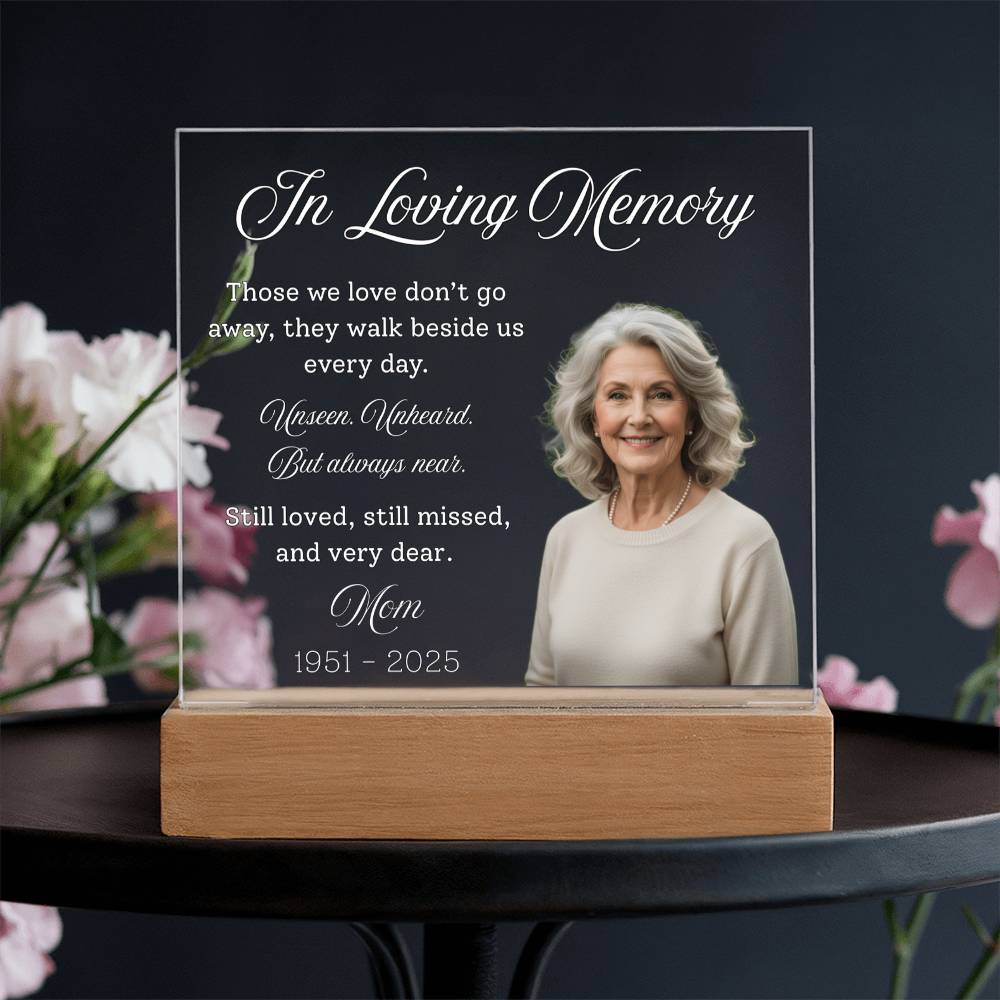 Personalized Memorial Acrylic Light – In Loving Memory Gift, Custom Photo Remembrance Lamp, Bereavement Sympathy Gift for Loss of Mom or Loved One
